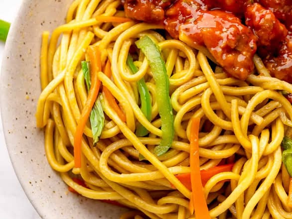Chicken Hakka Noodles