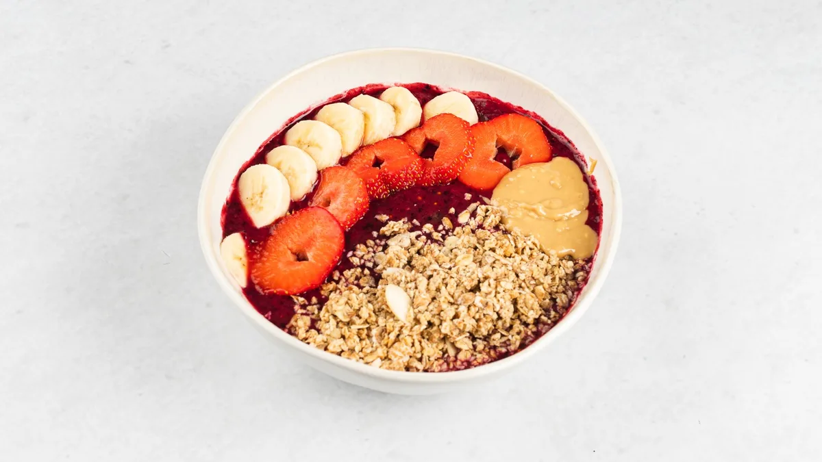 Čokoladni smoothie bowl s bananom