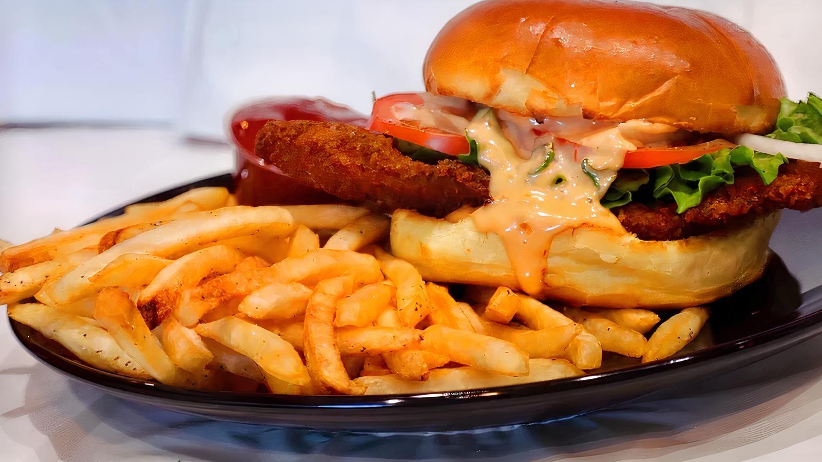 Mario's Crispy Chicken Sandwich