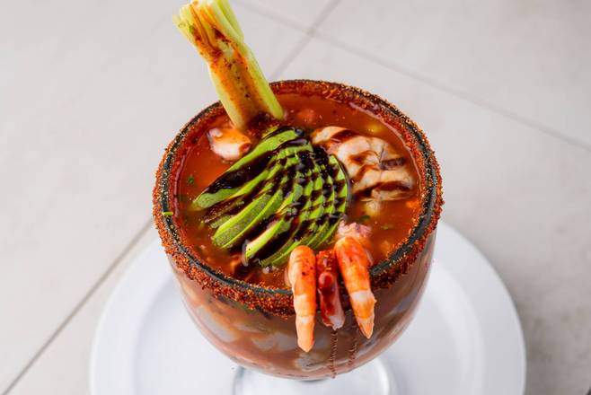 LEVANTA MUERTOS