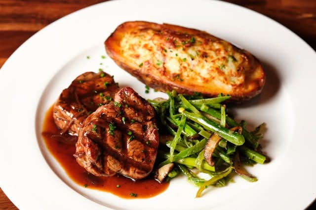 Grilled Filet Mignon