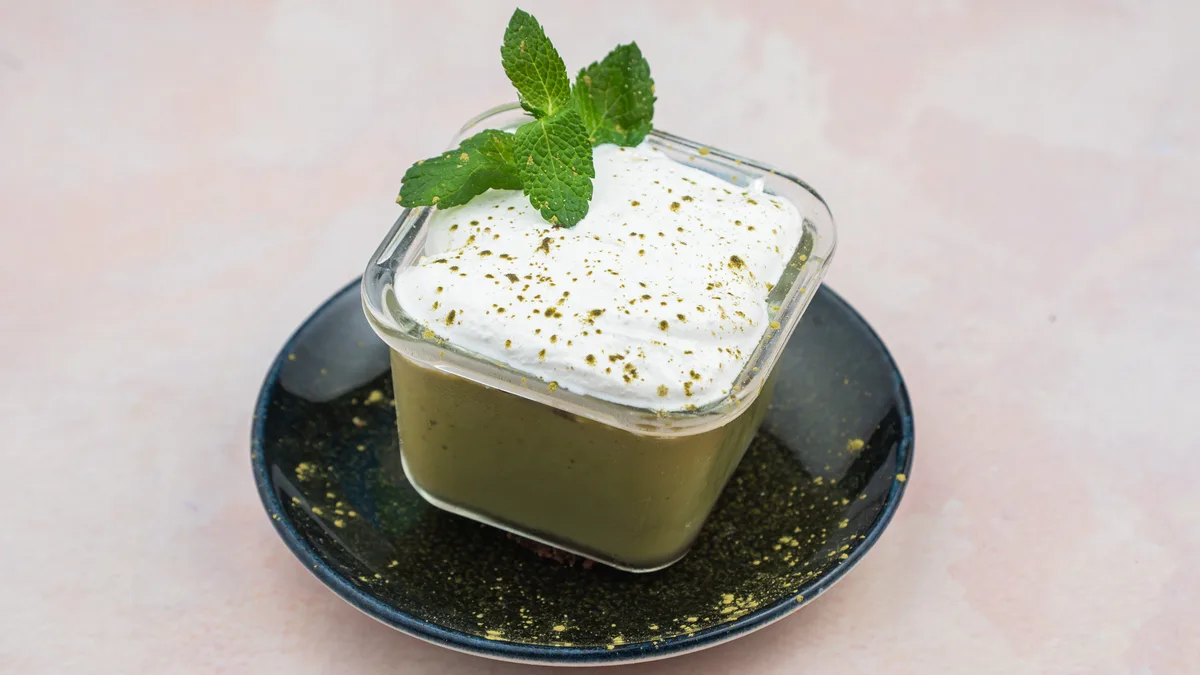 Green tea blancmange