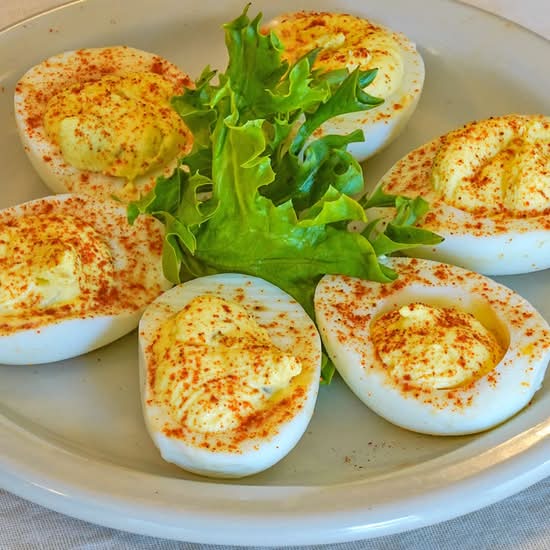Deviled Eggs (6 pcs)