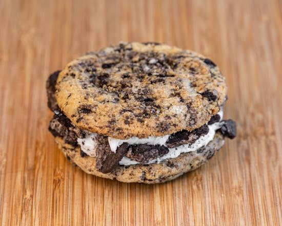 Oreo Crunch Avalanche