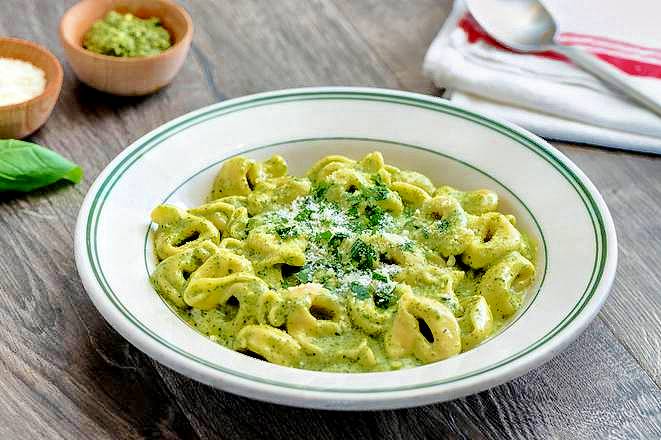 Tortellini Creamy Pesto