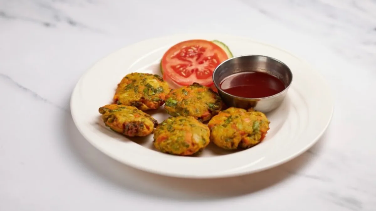 3. VEGETABLE PAKORA (G,L,V)