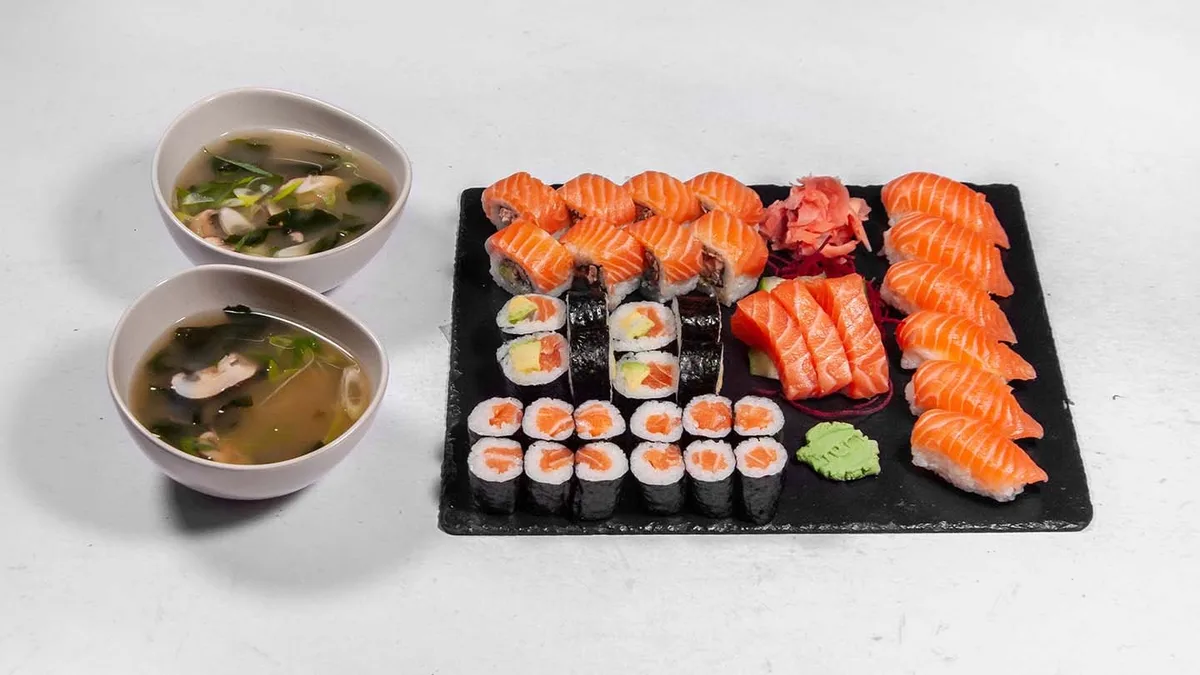 Sushi set 5 sake