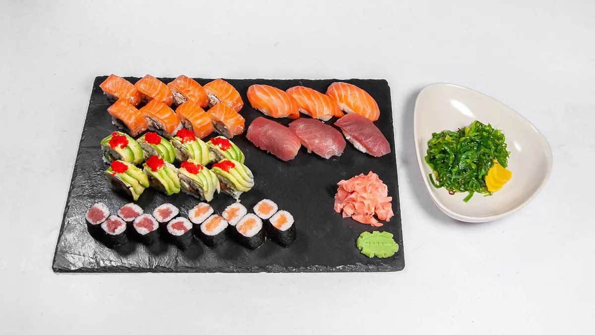 Sushi set 14