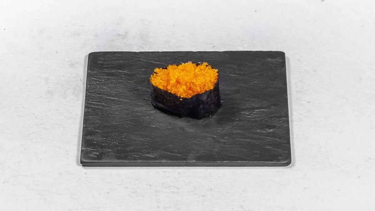 Tobiko gold (kaviár z létajících ryb)