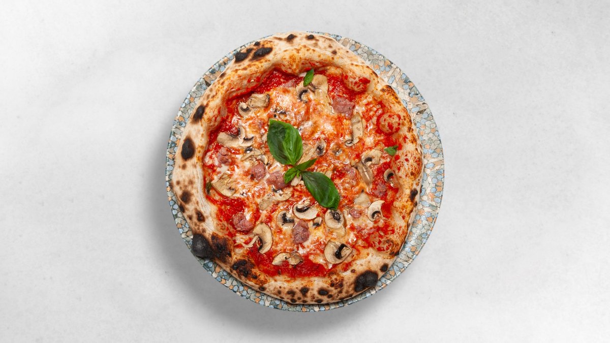 Pizza Salsiccia e Funghi