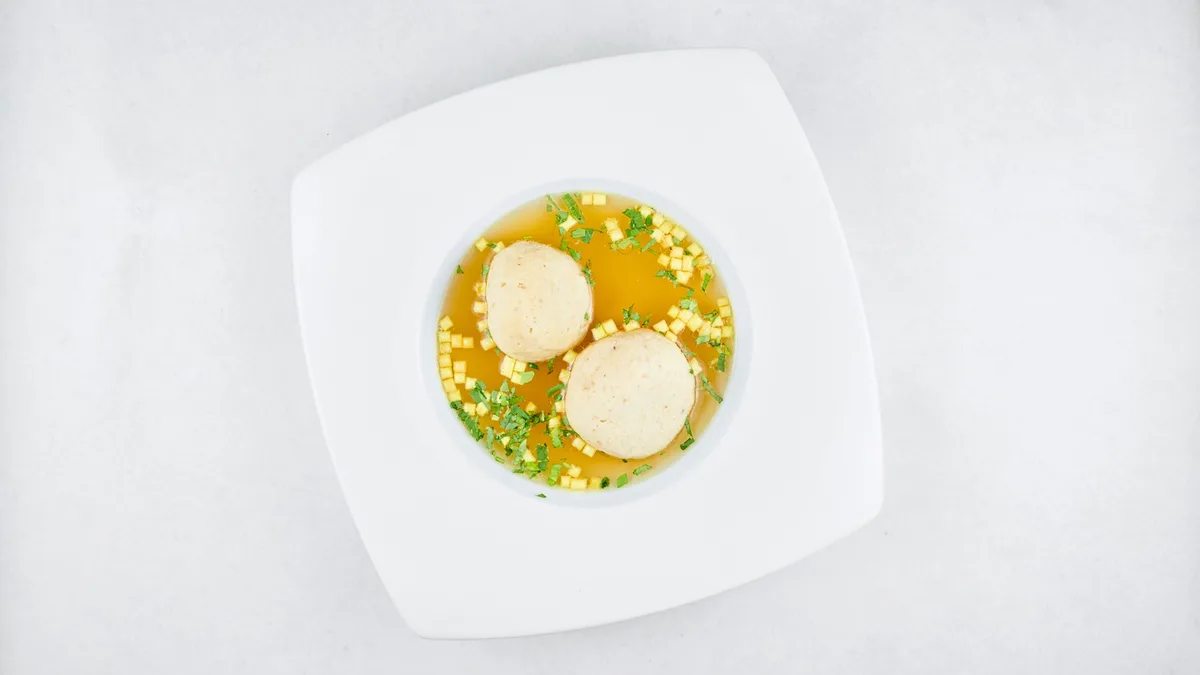 Matzeball Suppe