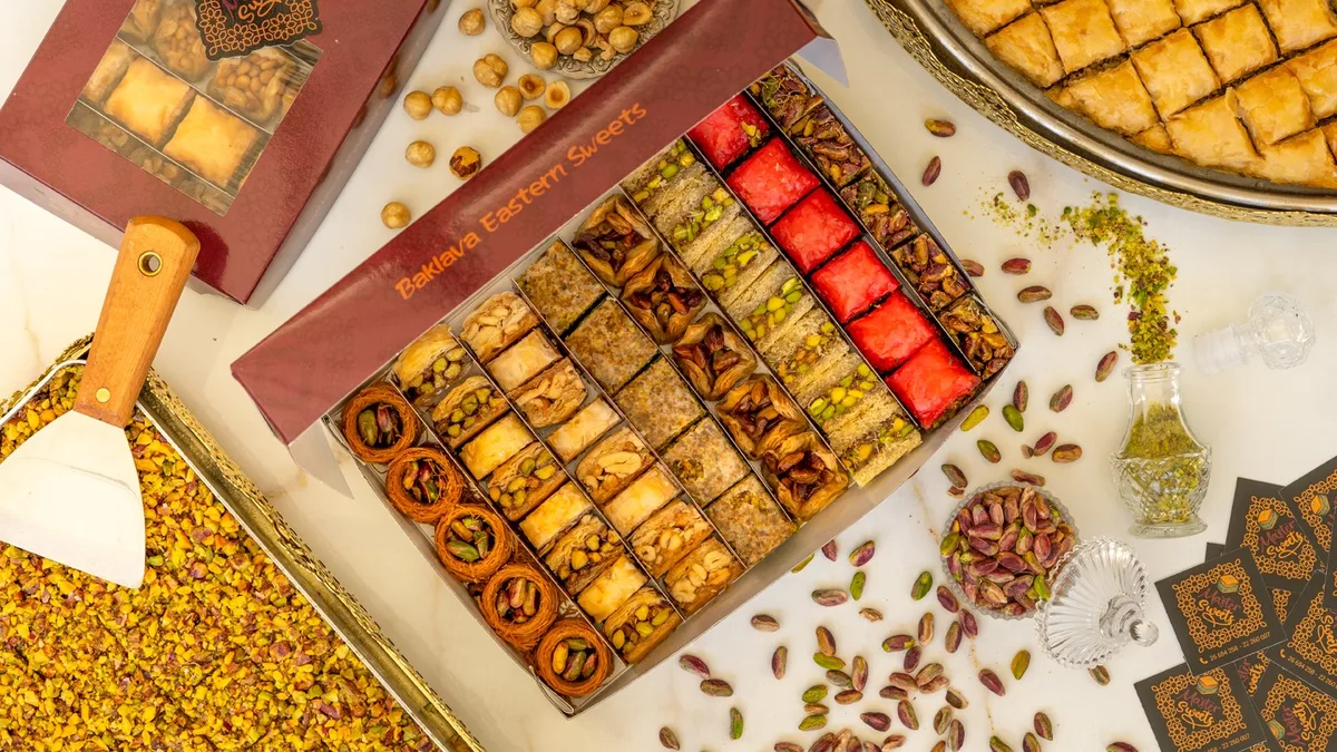 Mix Baklava 1 Kg / 7 lines