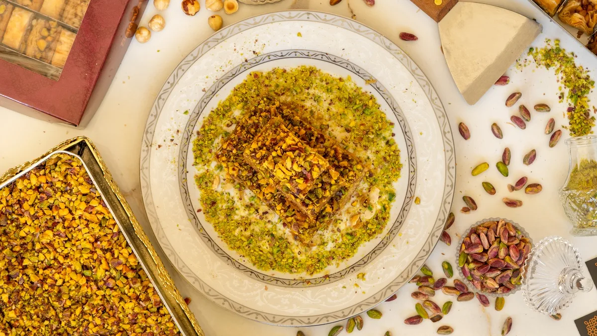 Pistachio Semolina Cake