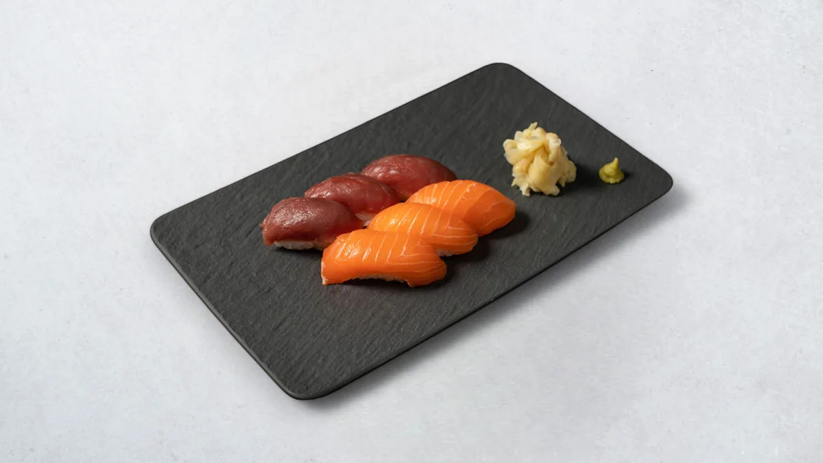 Nigiri tuna and losos