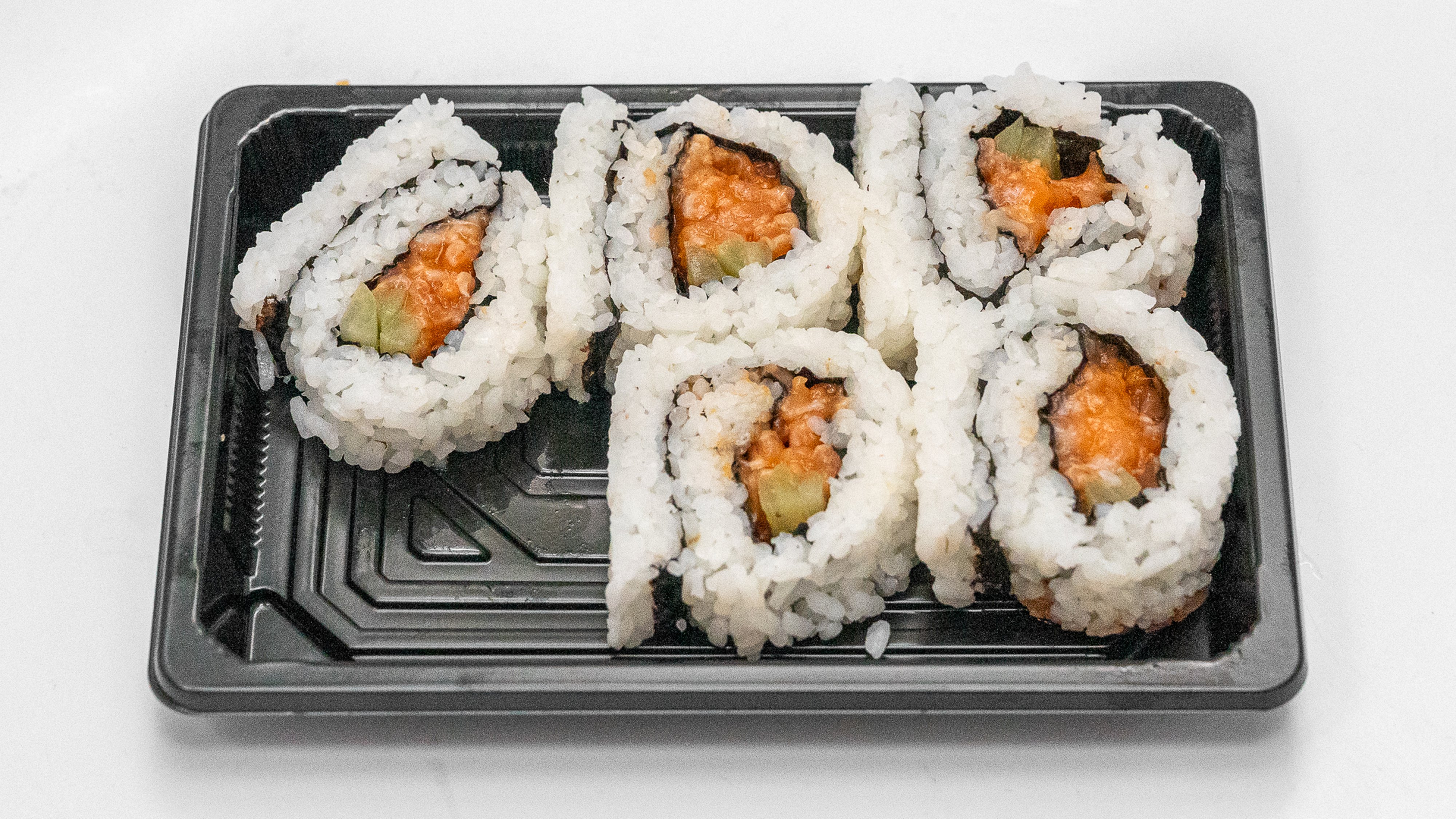 Spicy Salmon Roll (5pcs)