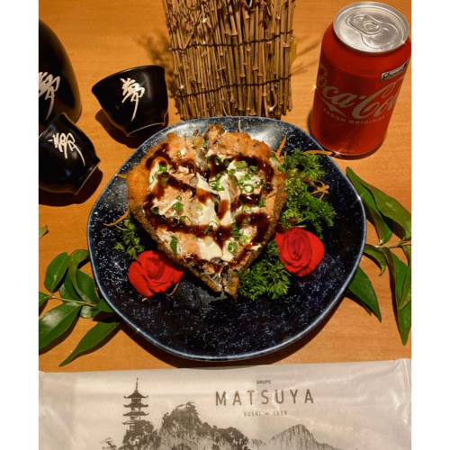 Temaki Hot Roll + Coca-Cola Original 350 ml