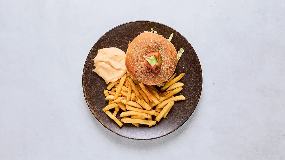 Maxi Eldorado Burger Meal 150 g