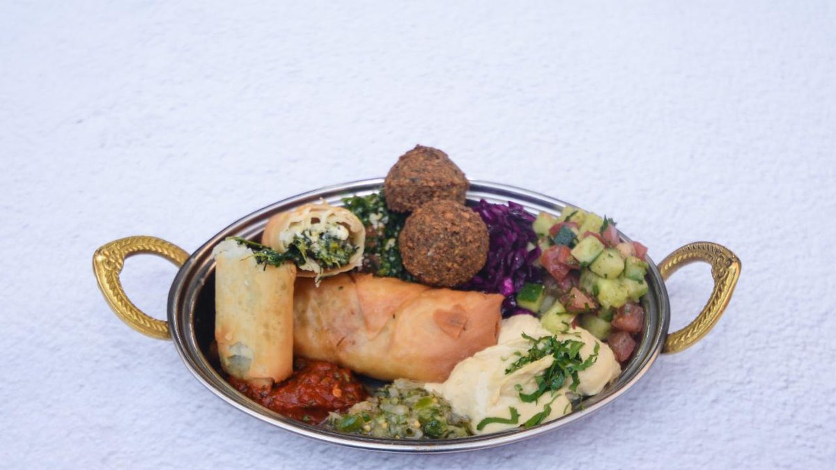 Börek m. spenat and fetaost