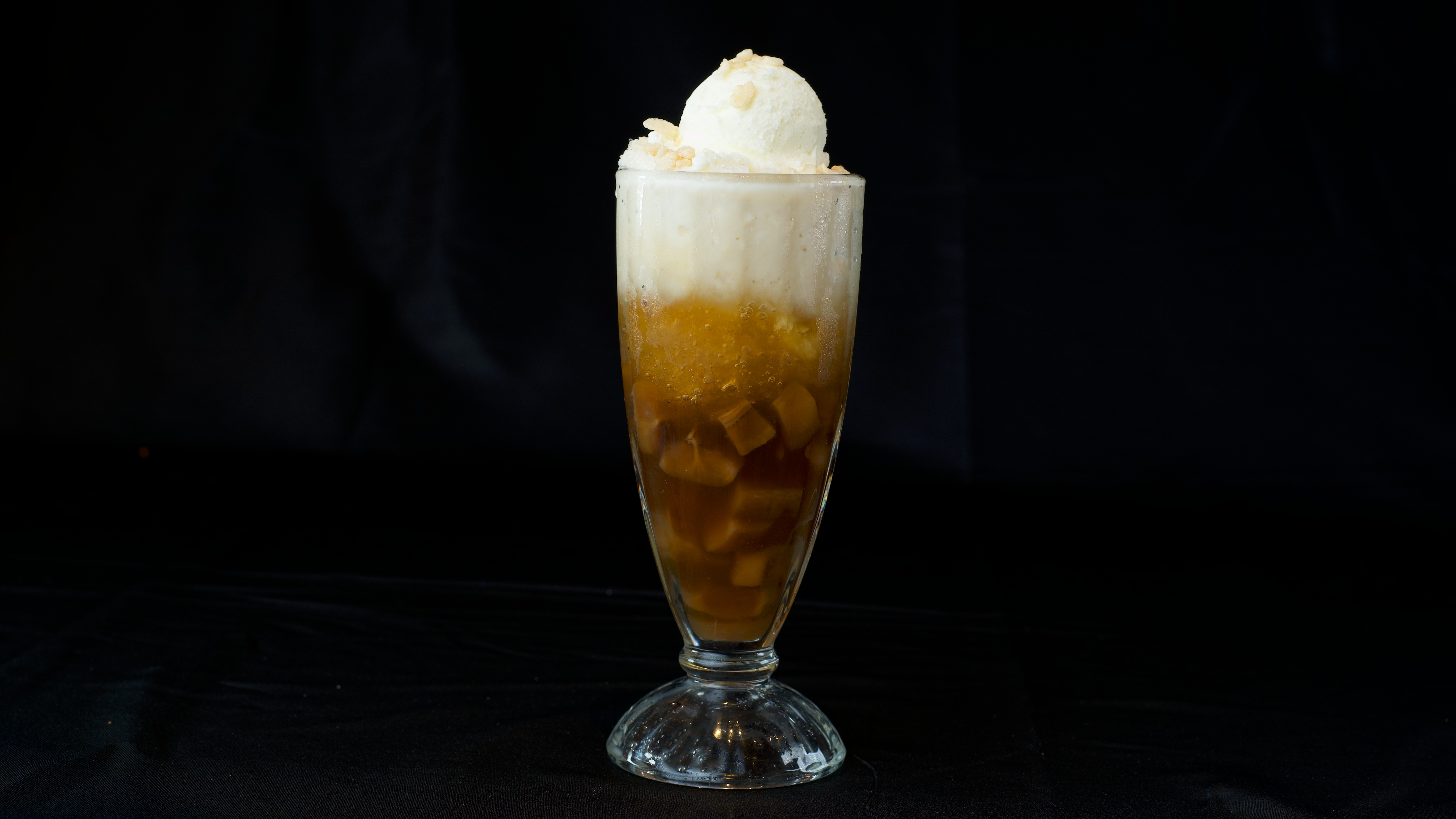 Saba Con Yelo (Banana)