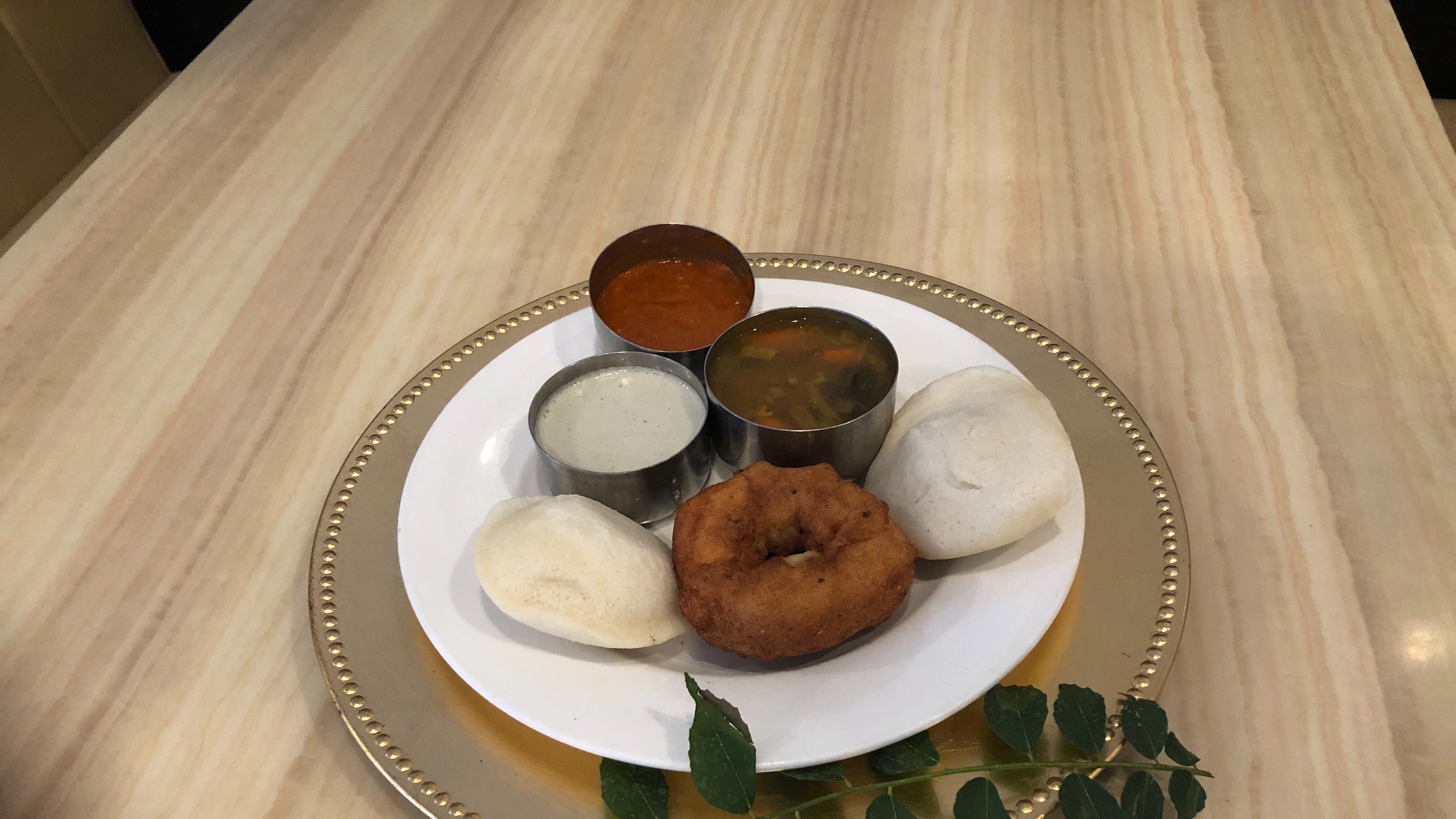 Idly Vada Combo