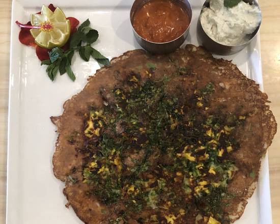 Paneer and Peas Uthappam