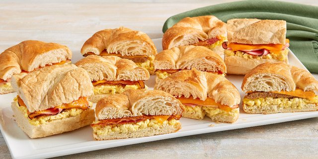 Classic Breakfast Sandwich Tray