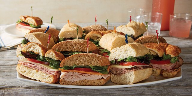 Classic McAlister's Club Tray