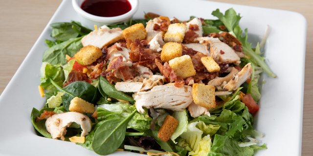 Entree Grilled Chicken Salad