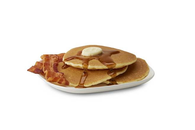 Hotcakes and Bacon [670.0 Cals]