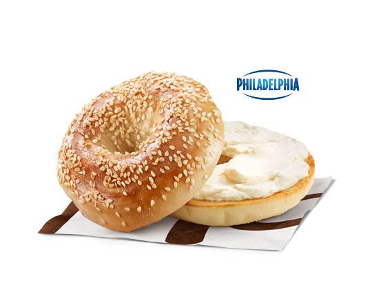 Sesame Bagel w/ Regular Cream Cheese Product [380.0 Cals] (Bakery)