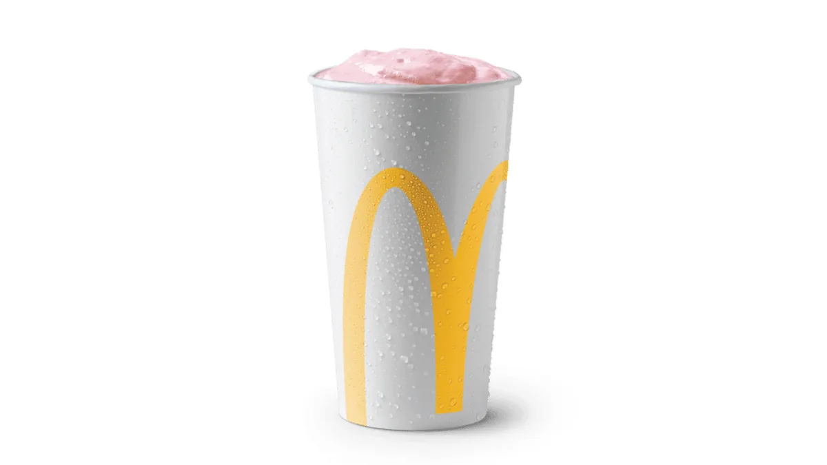 Medium Strawberry Milkshake 0.5L