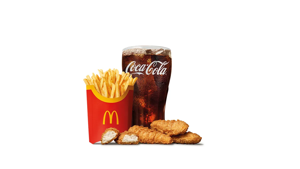 4 KS CHICKEN STRIPS VELKÉ MCMENU