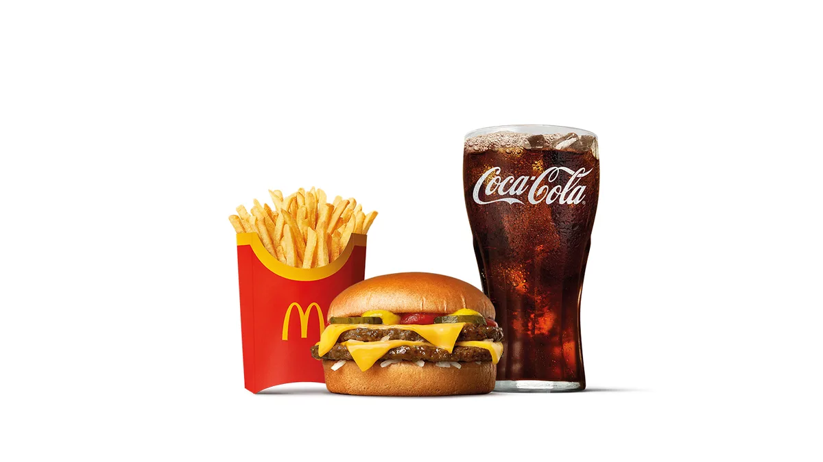 DOUBLE CHEESEBURGER VELKÉ MCMENU