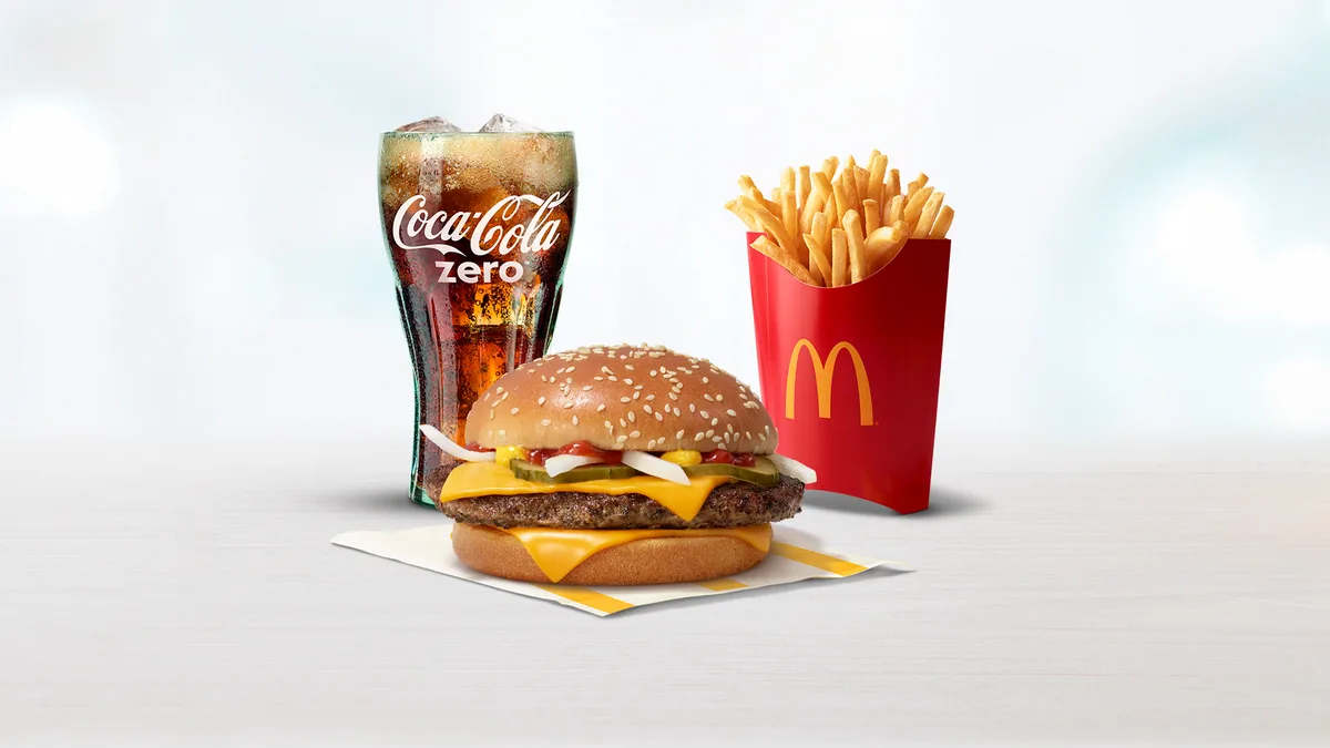 Quarter Pounder with Cheese Μεγάλο McMenu