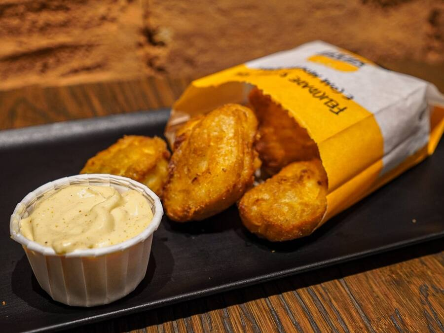 10 Nuggetz com Molho