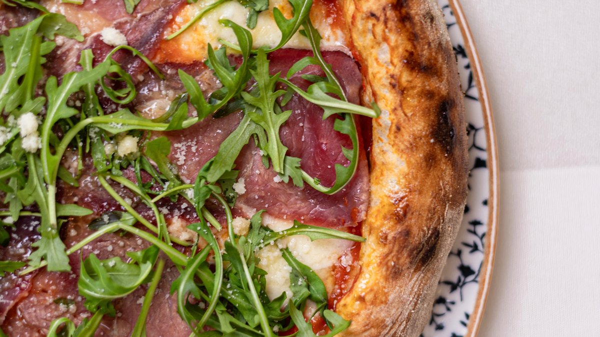 Buffalo Napolitana Pizza