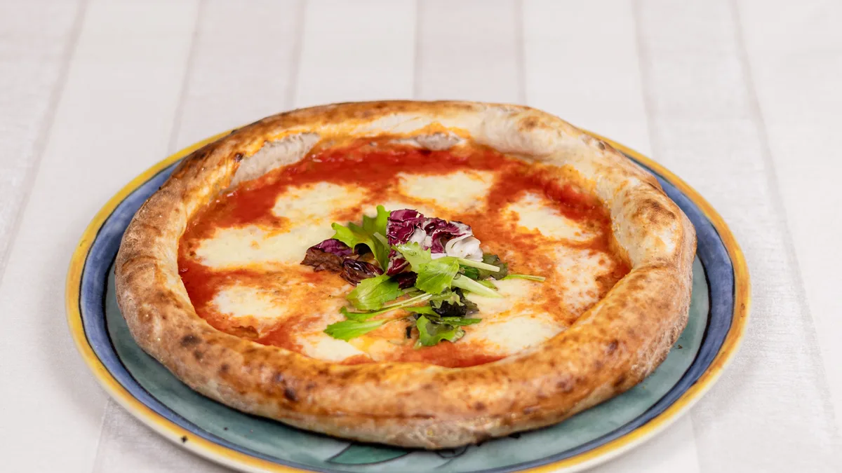 Napolitana Pizza