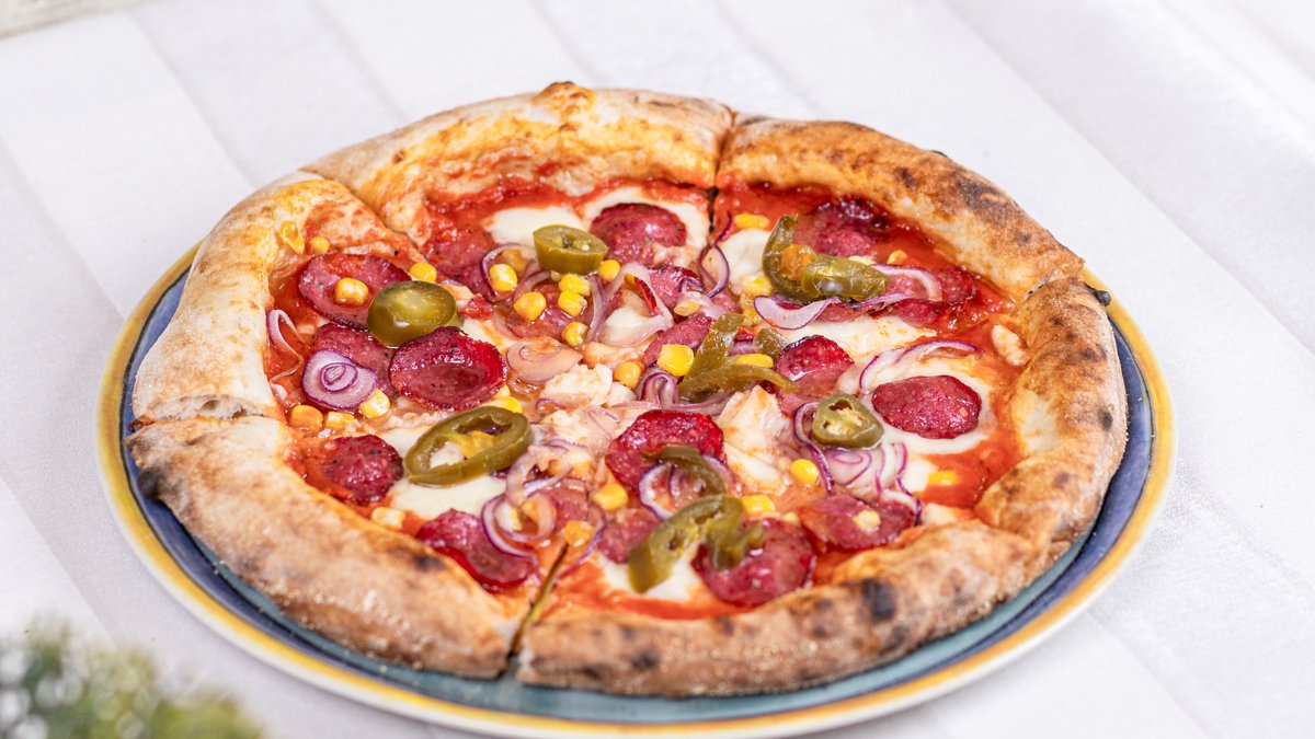 Picante Napolitana Pizza