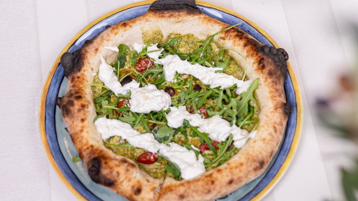 Tricolore Napolitana Pizza