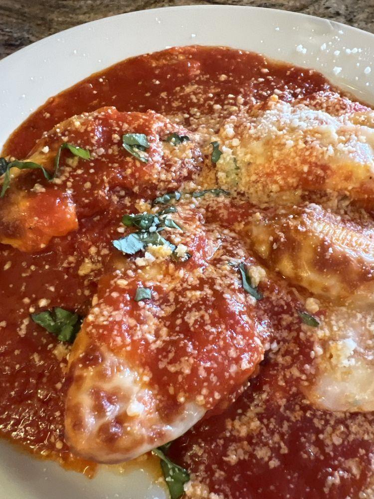 Stuffed Shells (4)