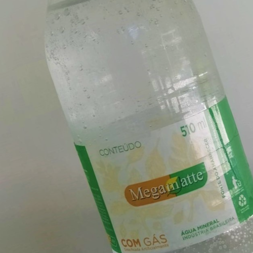 Água Mineral com Gás