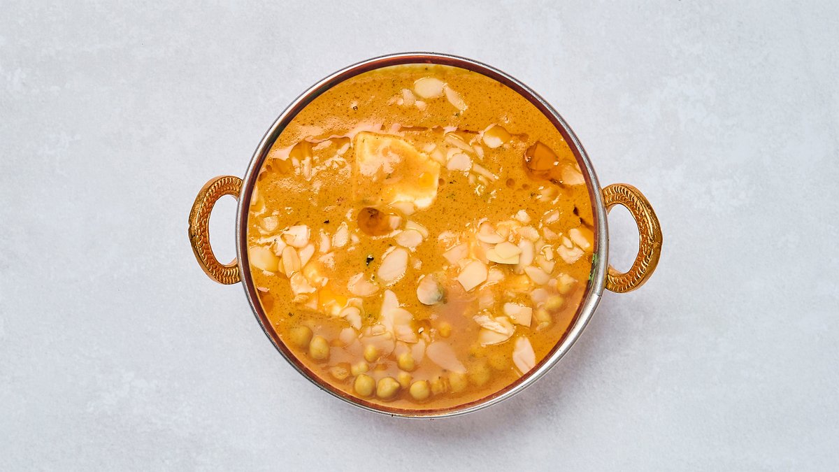 Matar Paneer