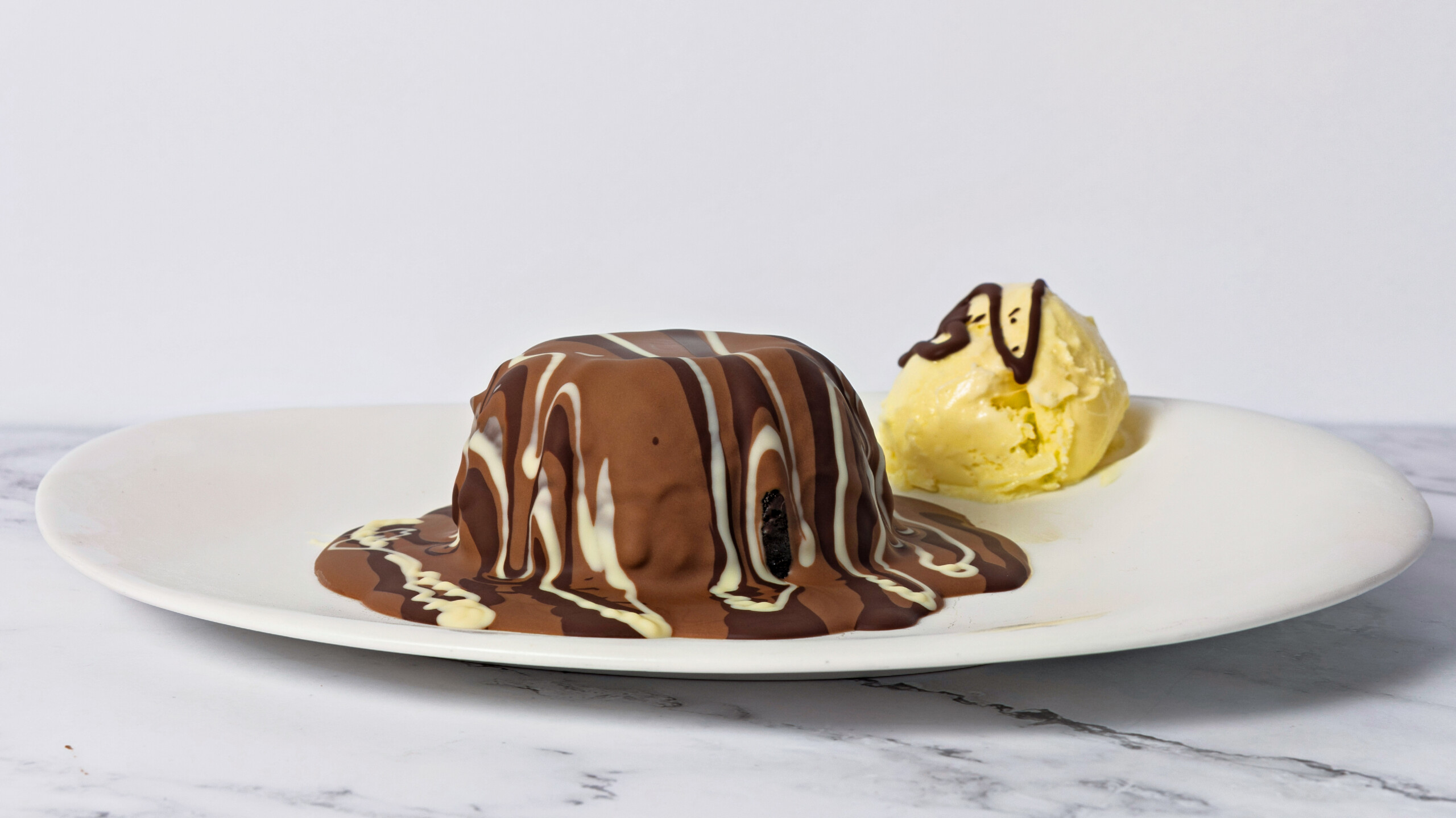 Lava Cake (Volcano Cake)