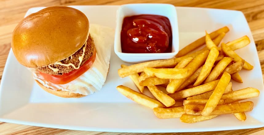 Crab-Cake Patty Sandwich