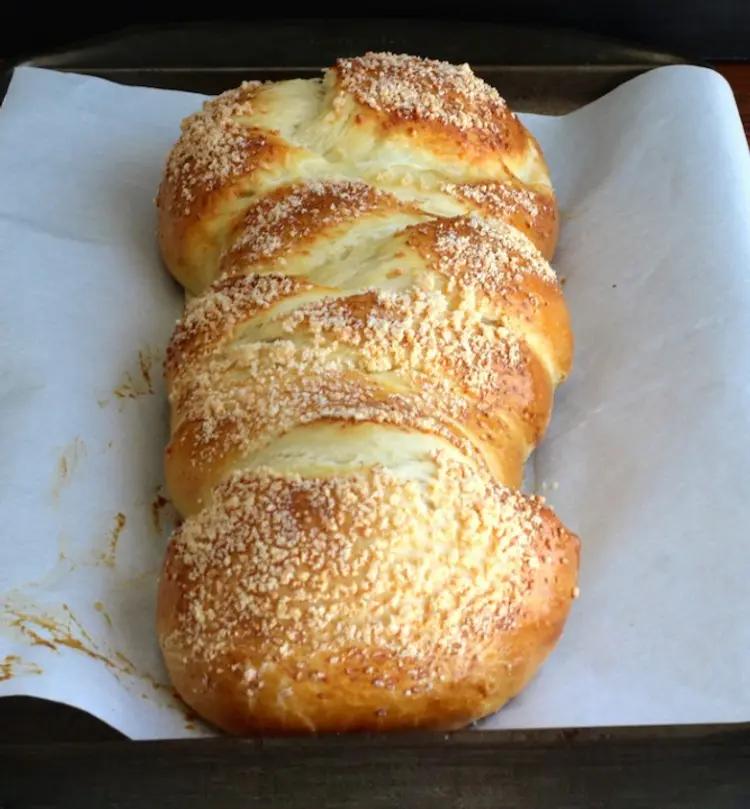 Trenza Dulce Queso Crema y Piña