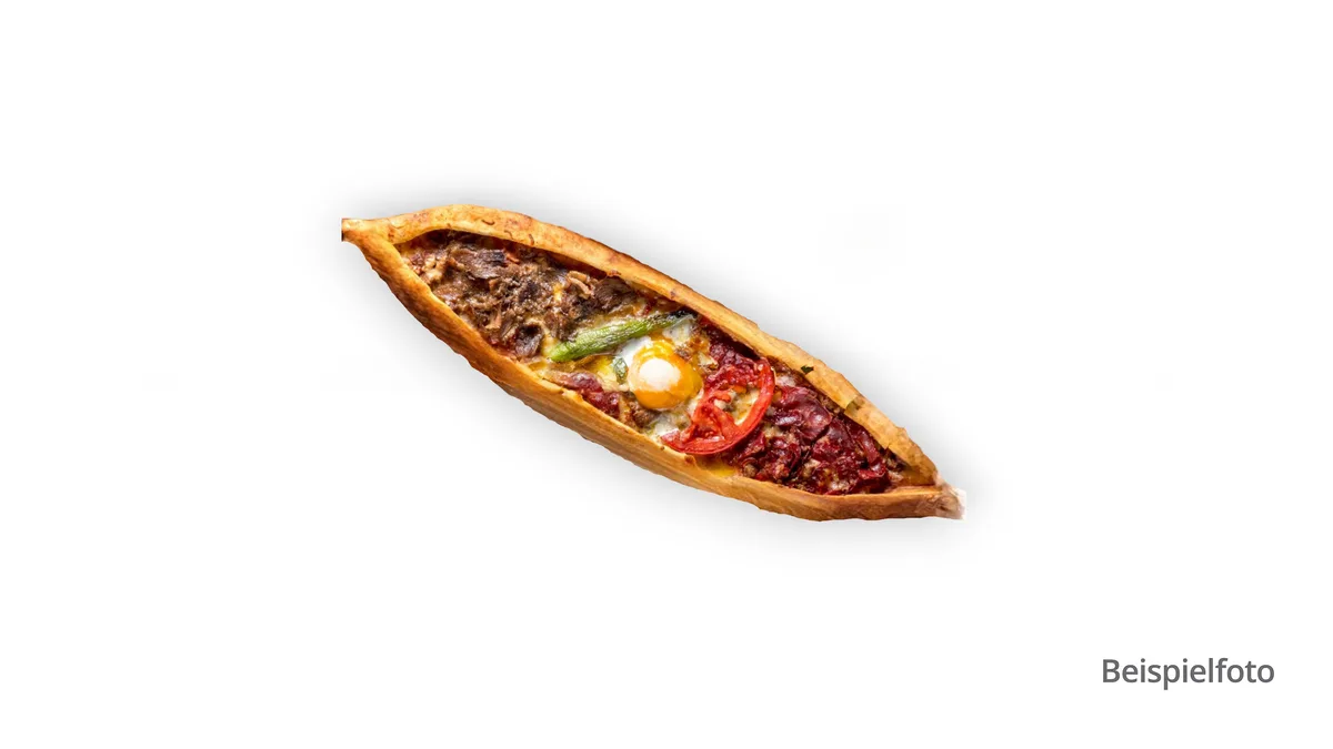 26. Pide mit Sucuk