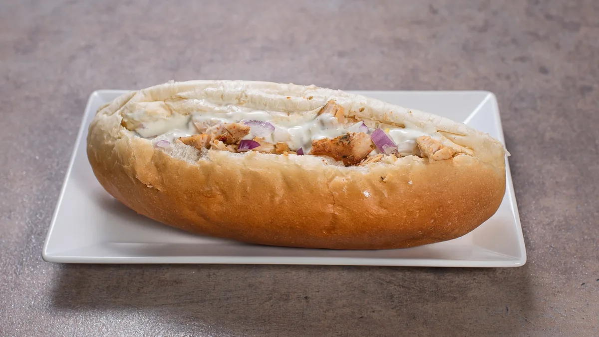 Normál sima gyros kifliben