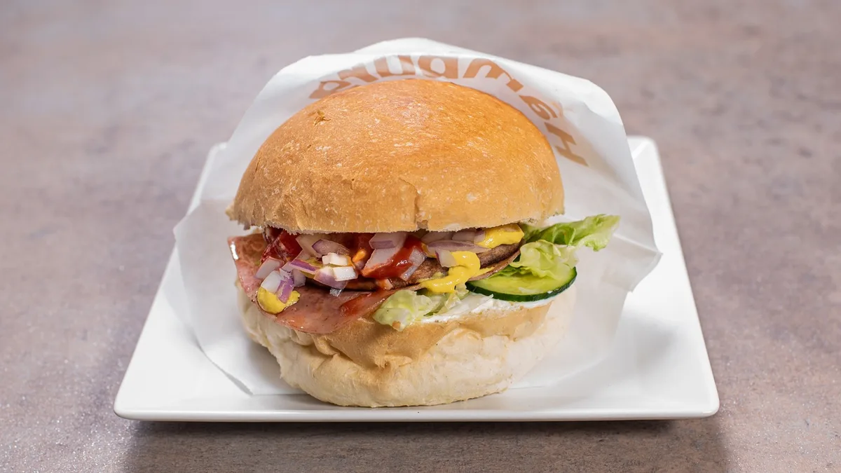 Óriás sonkás hamburger