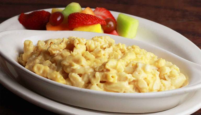 KIDS MAC and CHEESE