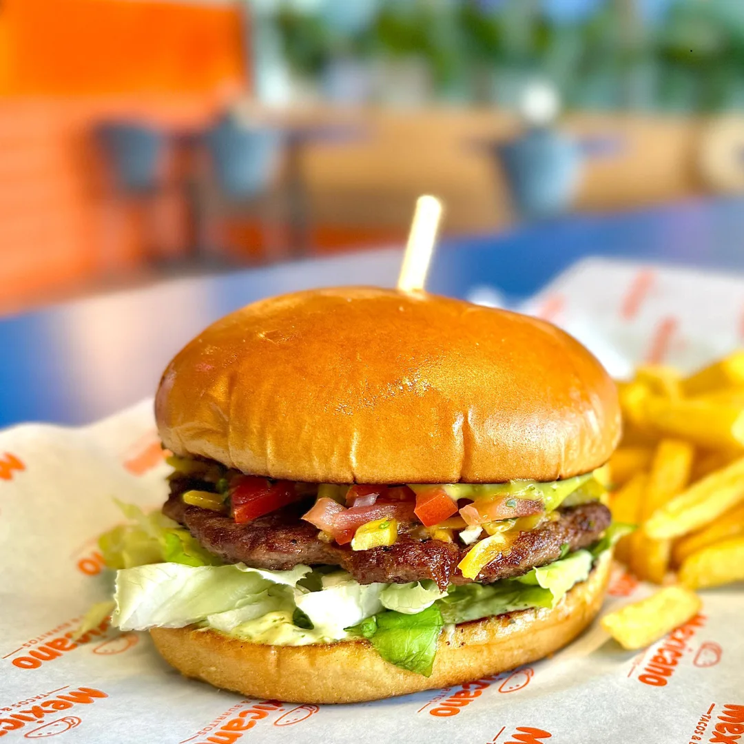 Combo Mexi Burger + cartofi mexicani